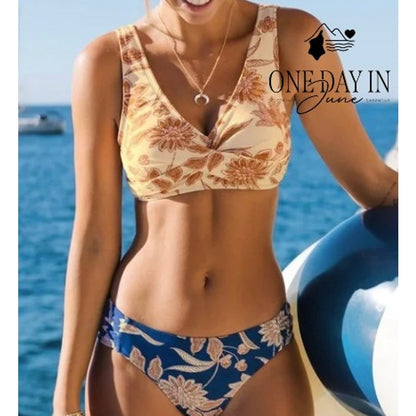 Cupshe Cross Front Bikini Swimsuit Floral Cream Navy Blue Two Piece NWT Size XL