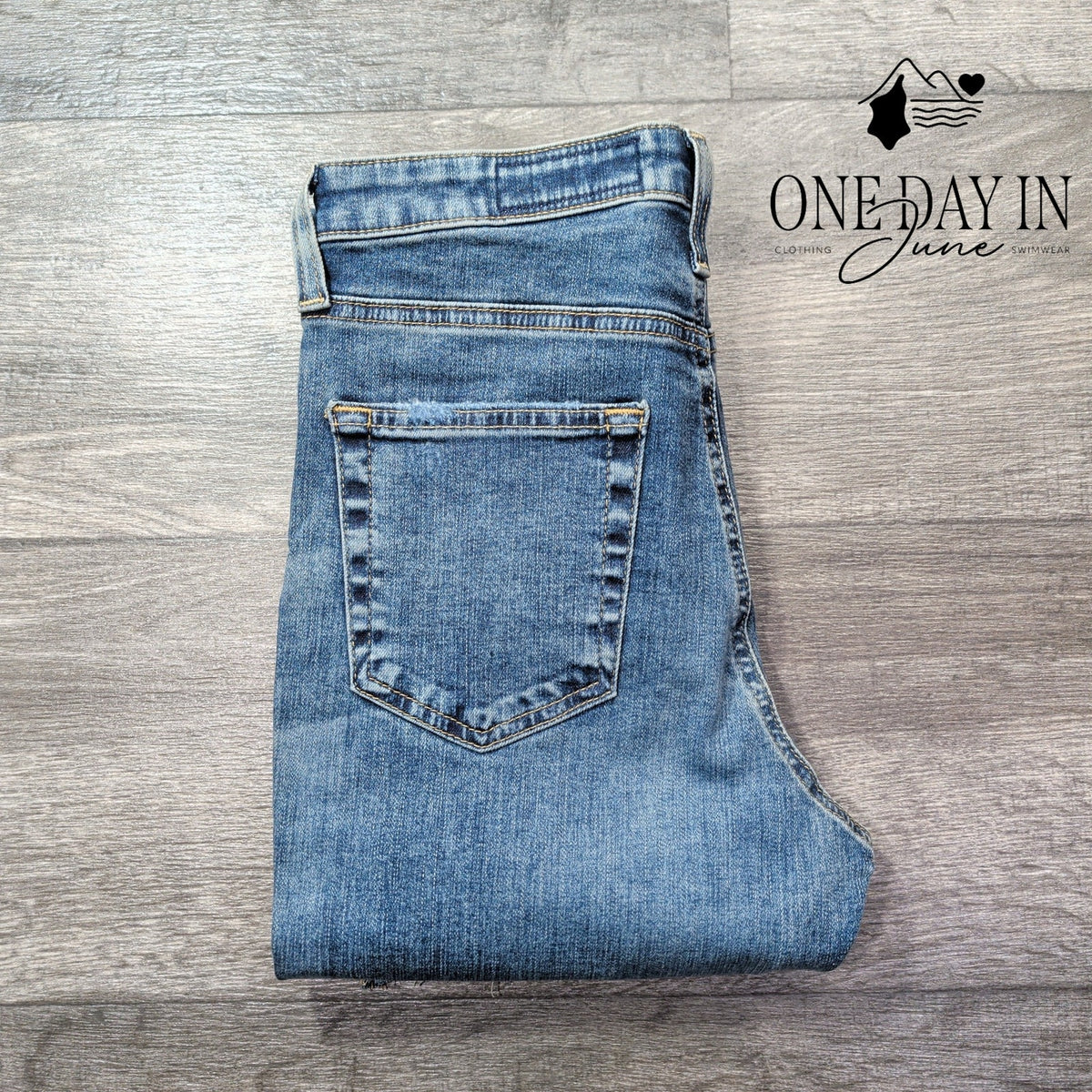 AG Adriano Goldschmied The Sophia High Rise Skinny Jeans Blue NWT Size 4 (47)