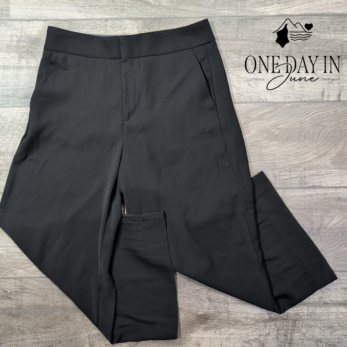 Banana Republic High Rise Wide Leg Crop Pants Black NWT Size 6