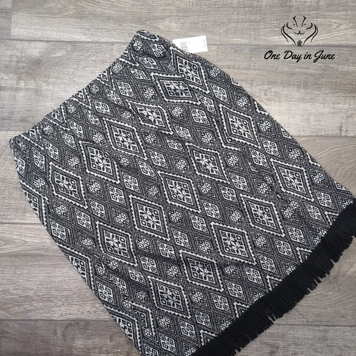 Nina Leonard Geometric Knit Fringe Pull On Midi Skirt Black White NWT Size 1X
