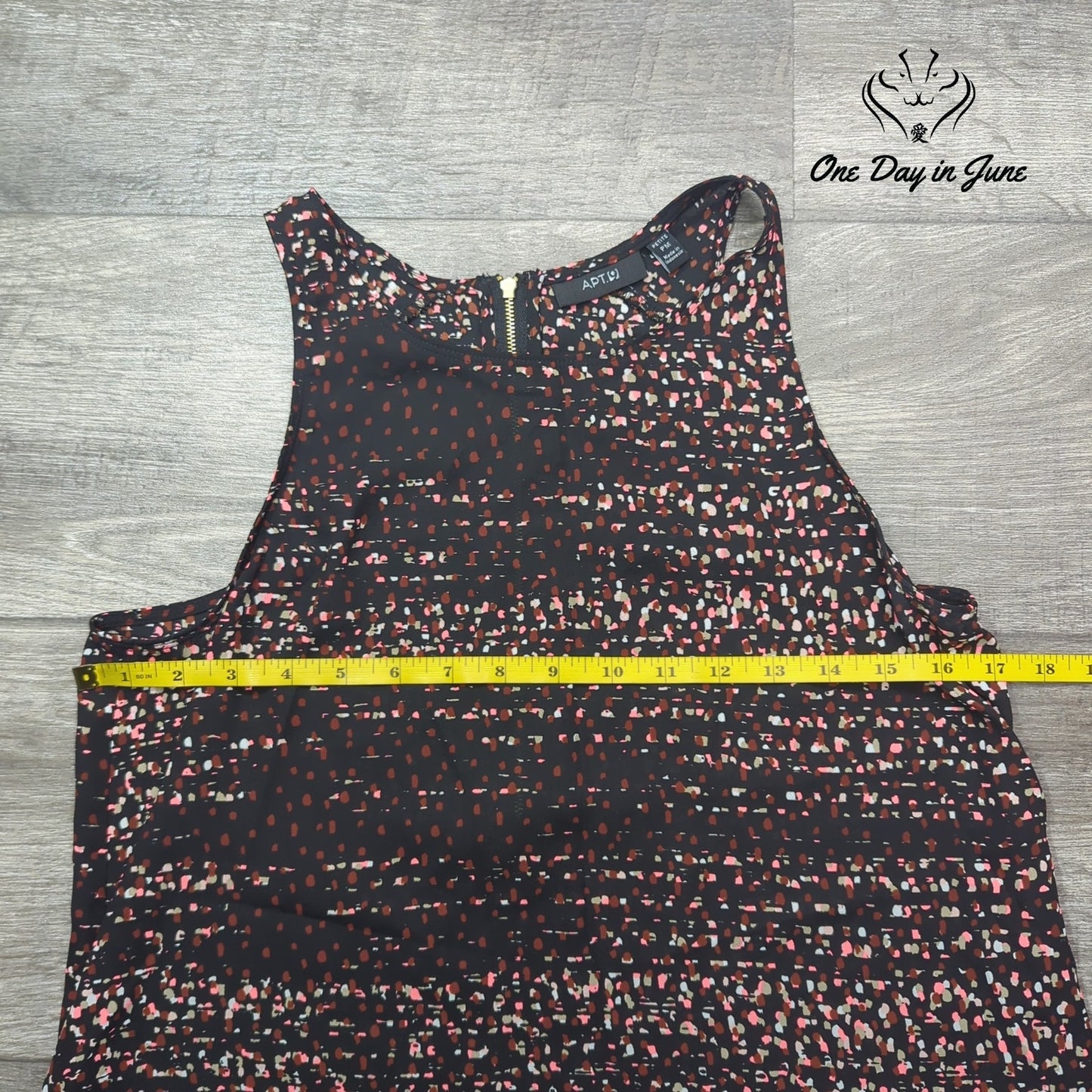 Apt. 9 Petite Zip Back Tank Top Abstract Print Black Pink Size PM