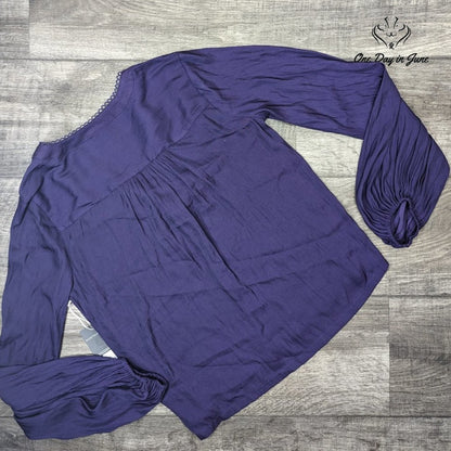 Worthington Long Sleeve V Neck Top Size XS