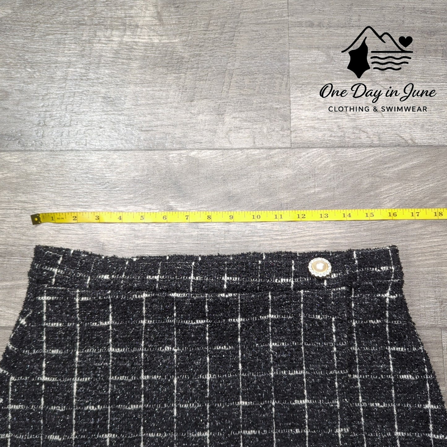 Sincerely Jules Mini Skirt Size L