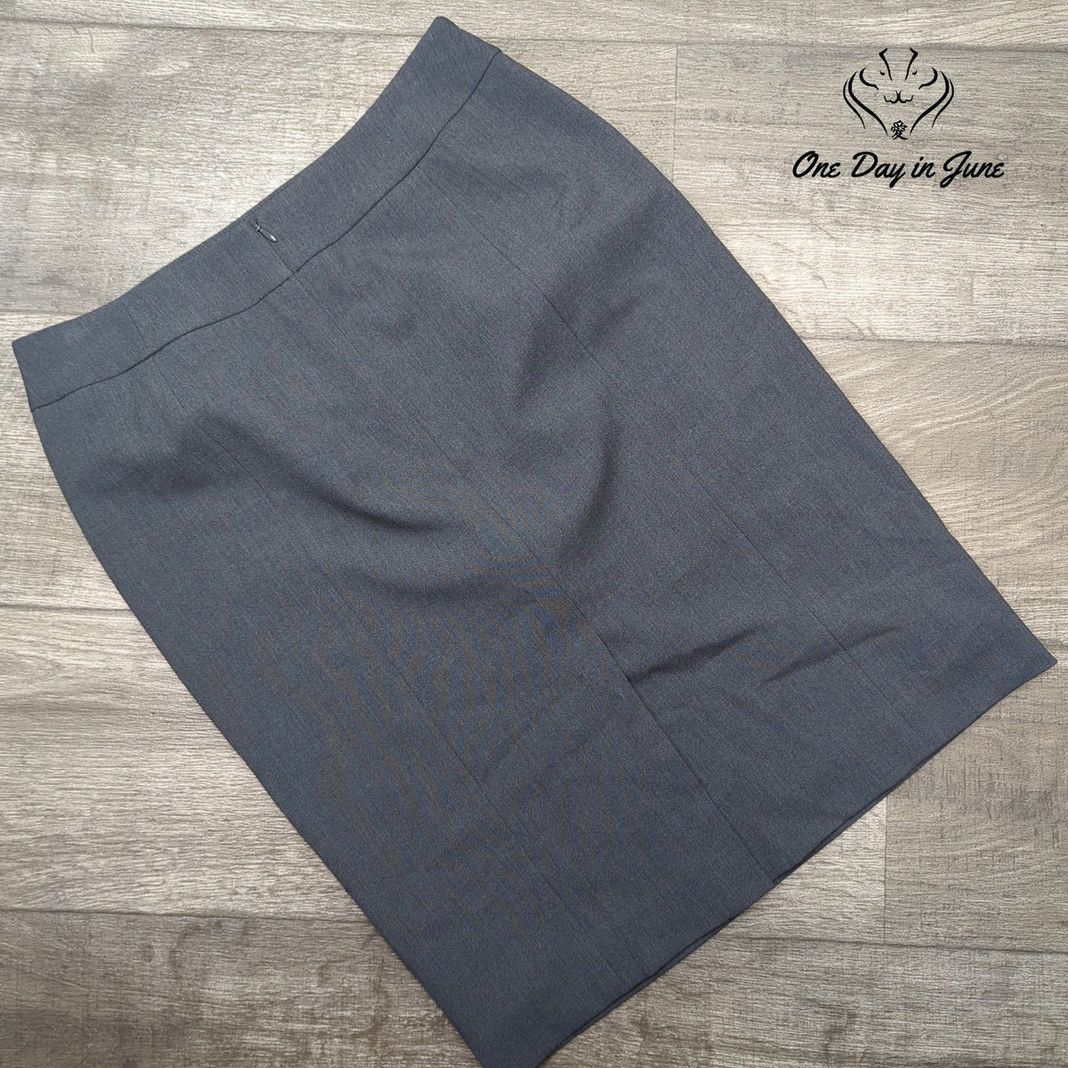 Calvin Klein Pencil Skirt Size 6