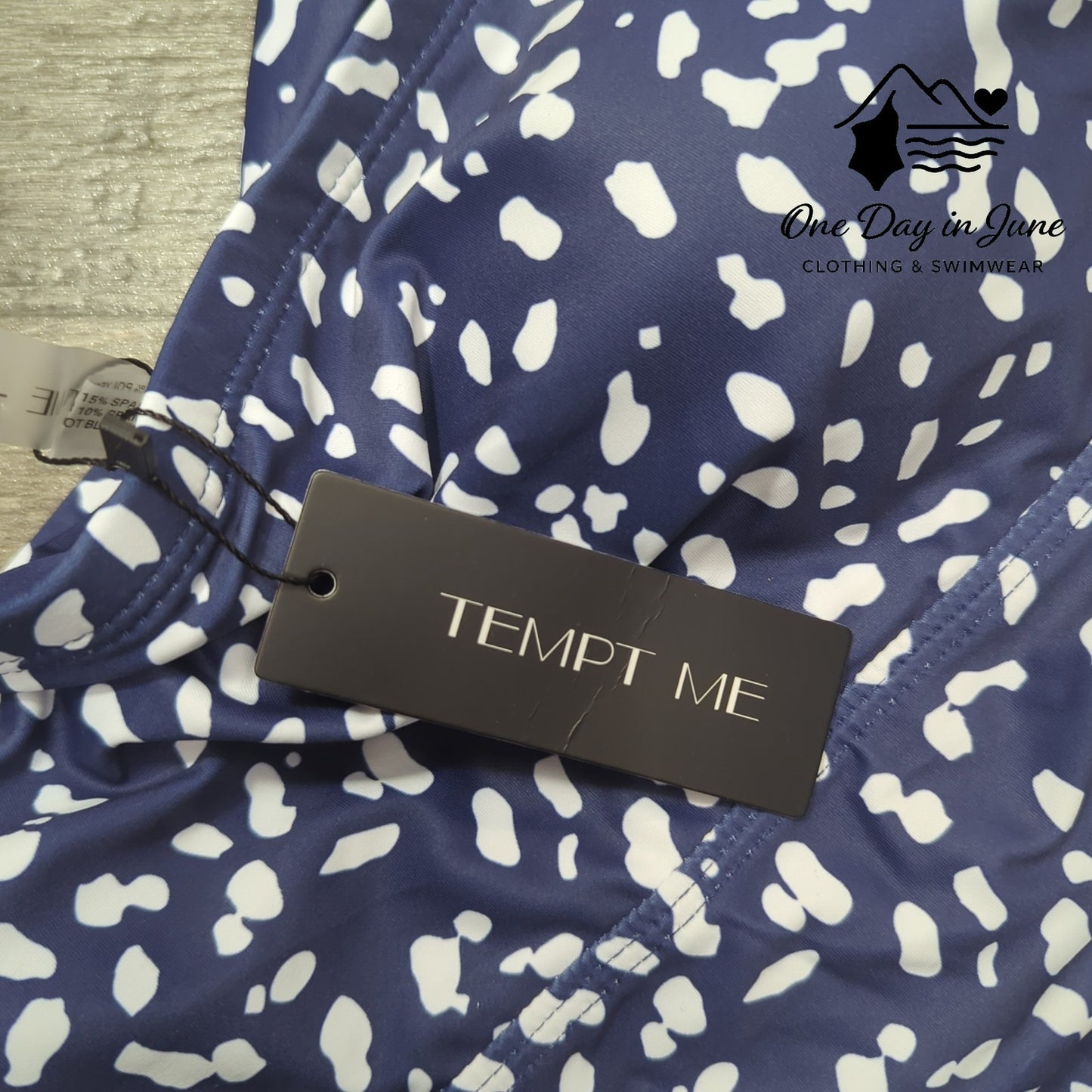 Tempt Me One Shoulder Tankini Swimsuit Size L