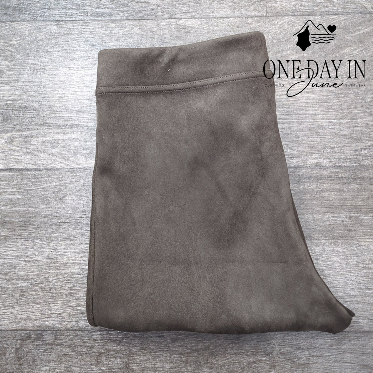 Calvin Klein Faux Suede Pull On Pants Taupe Brown Pintuck Size L