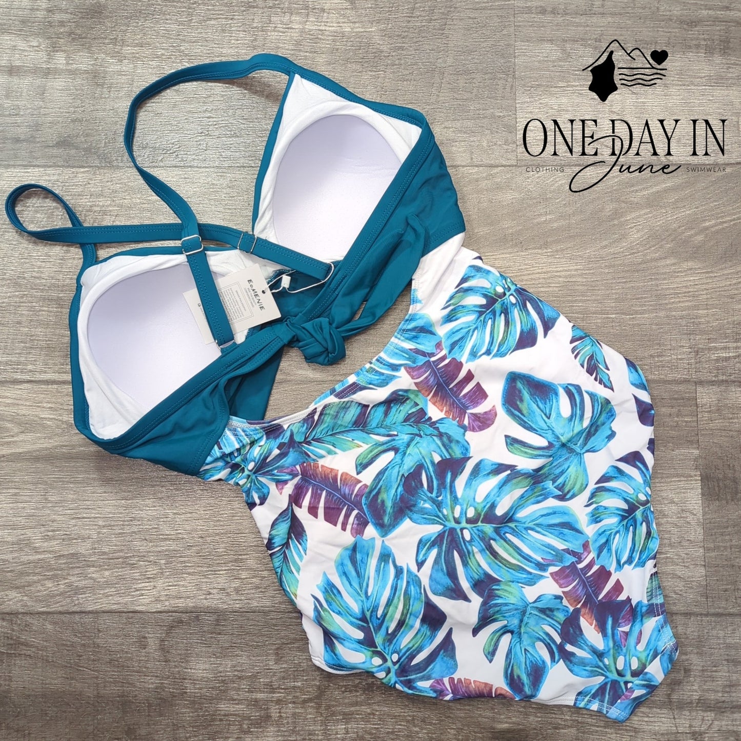 Eomenie Cross Front Cut Out Tie Back One Piece Swimsuit Size L