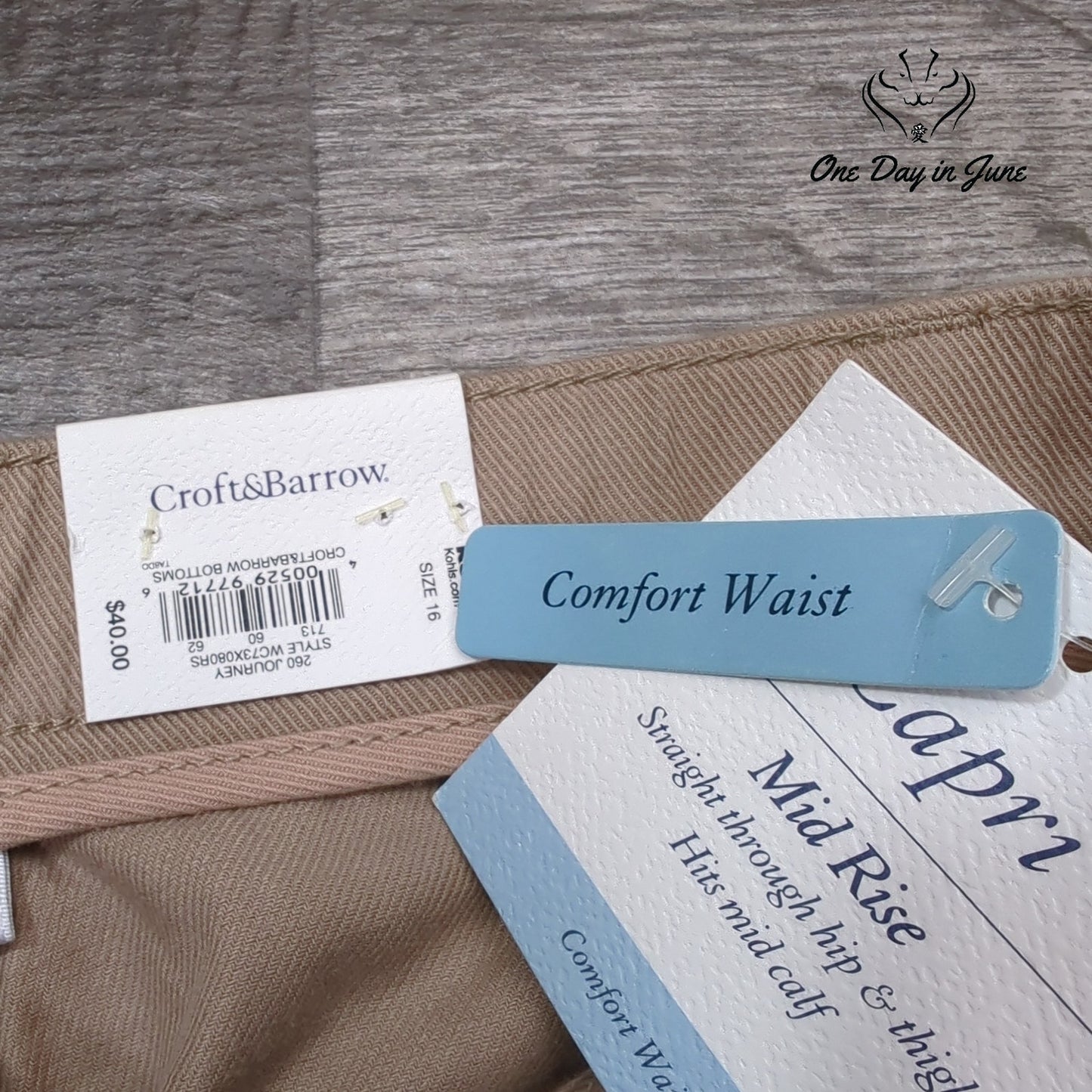 Croft & Barrow Mid Rise Capri Pants Size 16