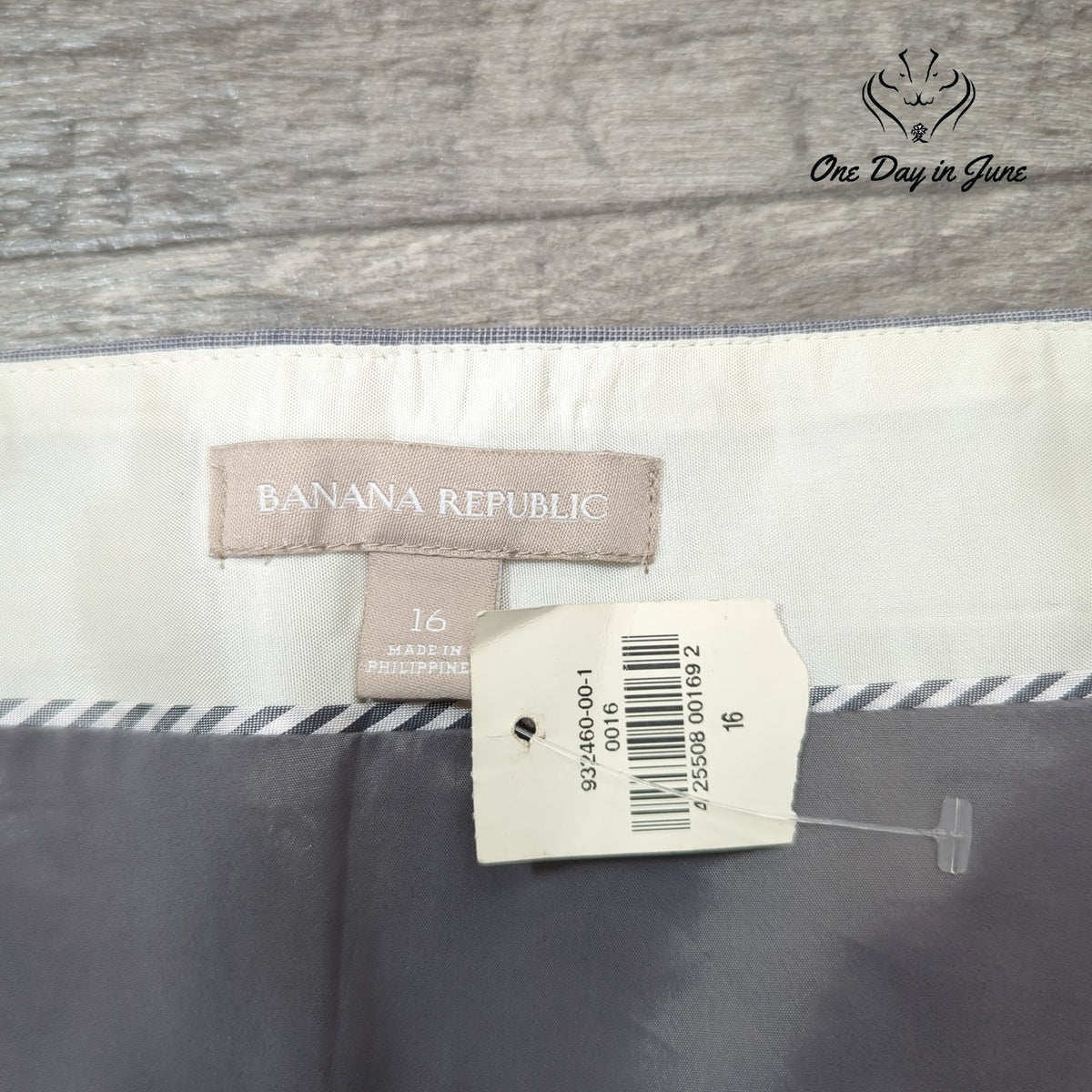Banana Republic Wool Pencil Skirt Gray Lined Career Work NWT Size 16