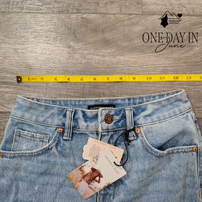 Sincerely Jules High Rise Denim Shorts Size 0