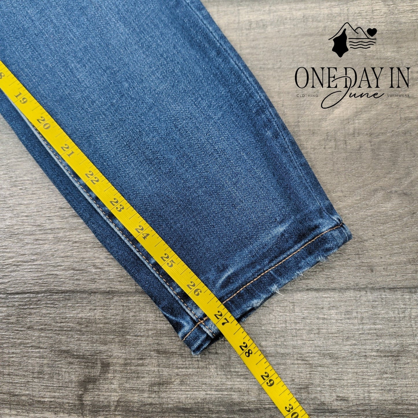 Good American Good Legs Crop Skinny Jeans Size 12