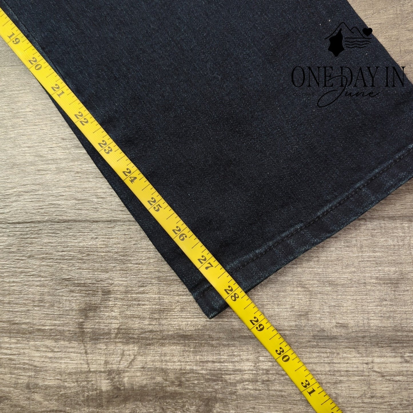 Gloria Vanderbilt Petite Classic Rise Tapered Leg Jeans Size 14P