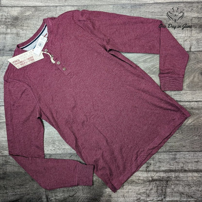 American Threads Long Sleeve Tee Shirt Size S