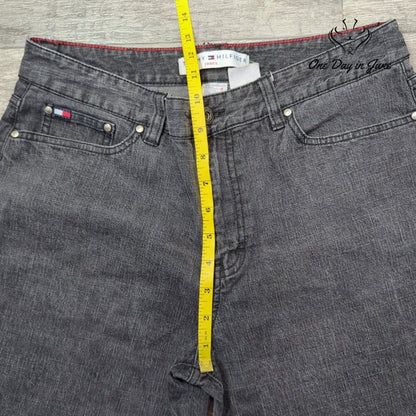 Tommy Hilfiger Straight Leg Jeans Size 6