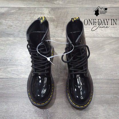 Dr. Martens 1460 Patent Lamper Leather Combat Boots Black NWT Size 5