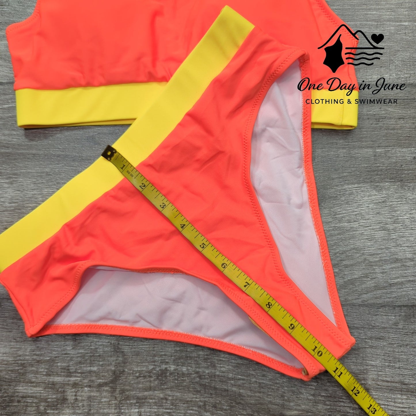 Charmleaks Crop Top Bikini Swimsuit Size S