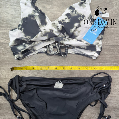 Cupshe Twist Front Tie Back Tie Side Bikini Swimsuit Size S