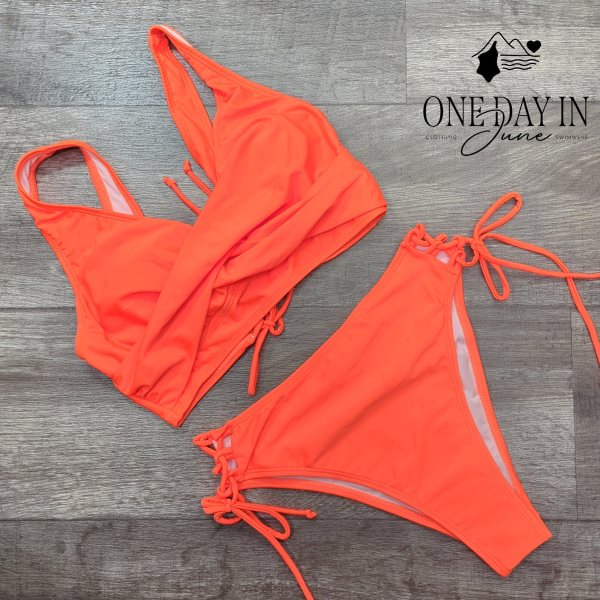 CharmLeaks Twist Front Bikini Swimsuit Neon Orange Tie Side 2 Piece Size S