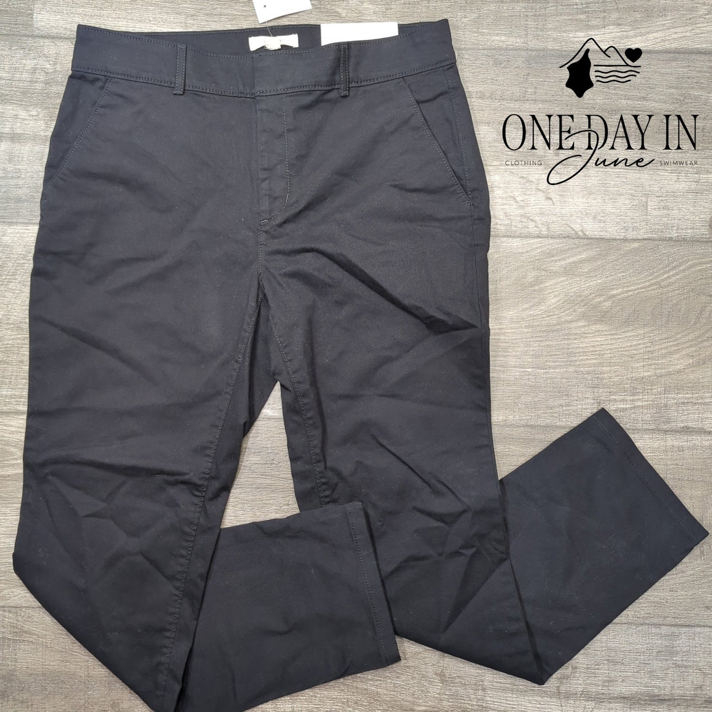 Loft Girlfriend Chino Pants Size 8