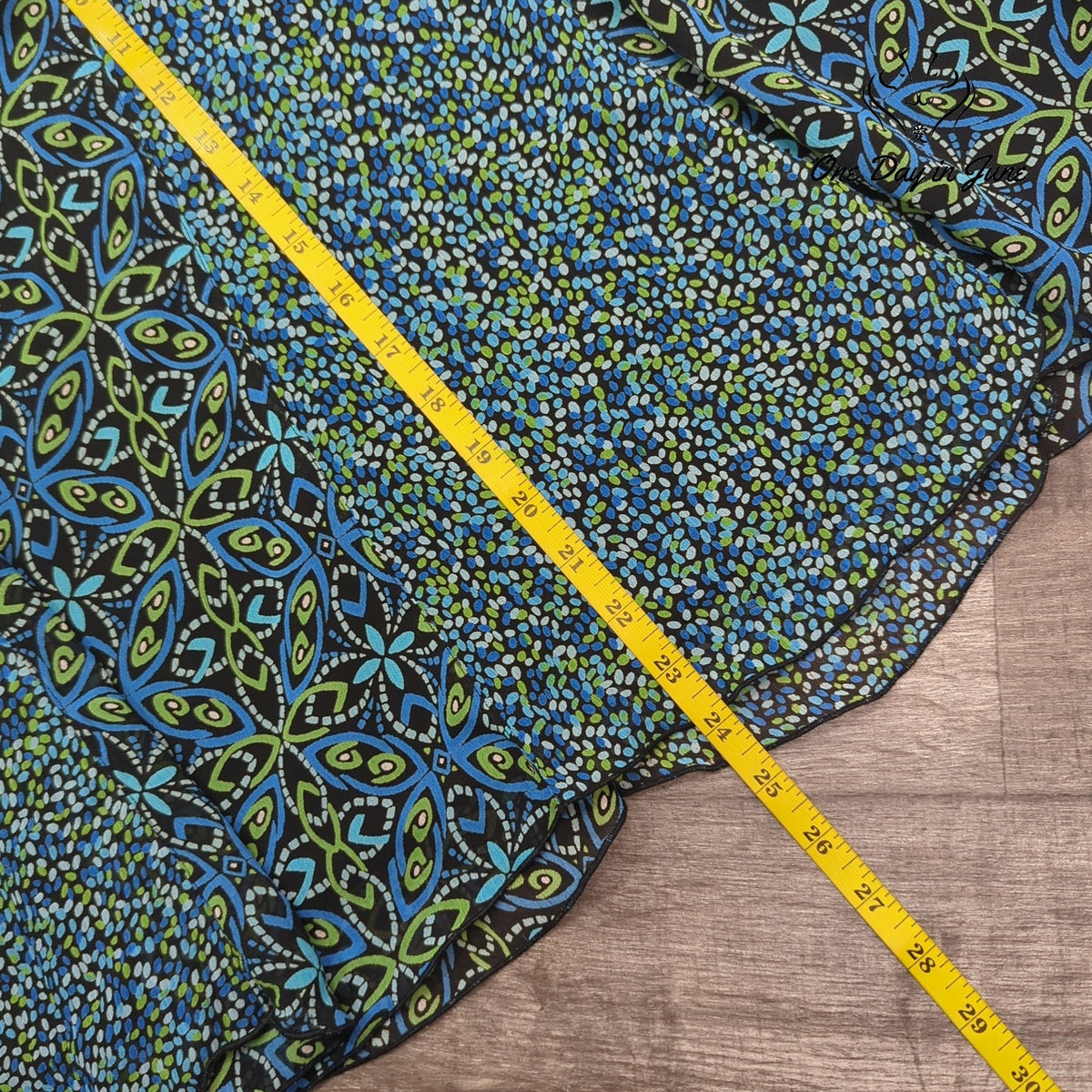 Nouveaux Mosaic Layered Skirt Blue Green Geometric Print NWT Size 16