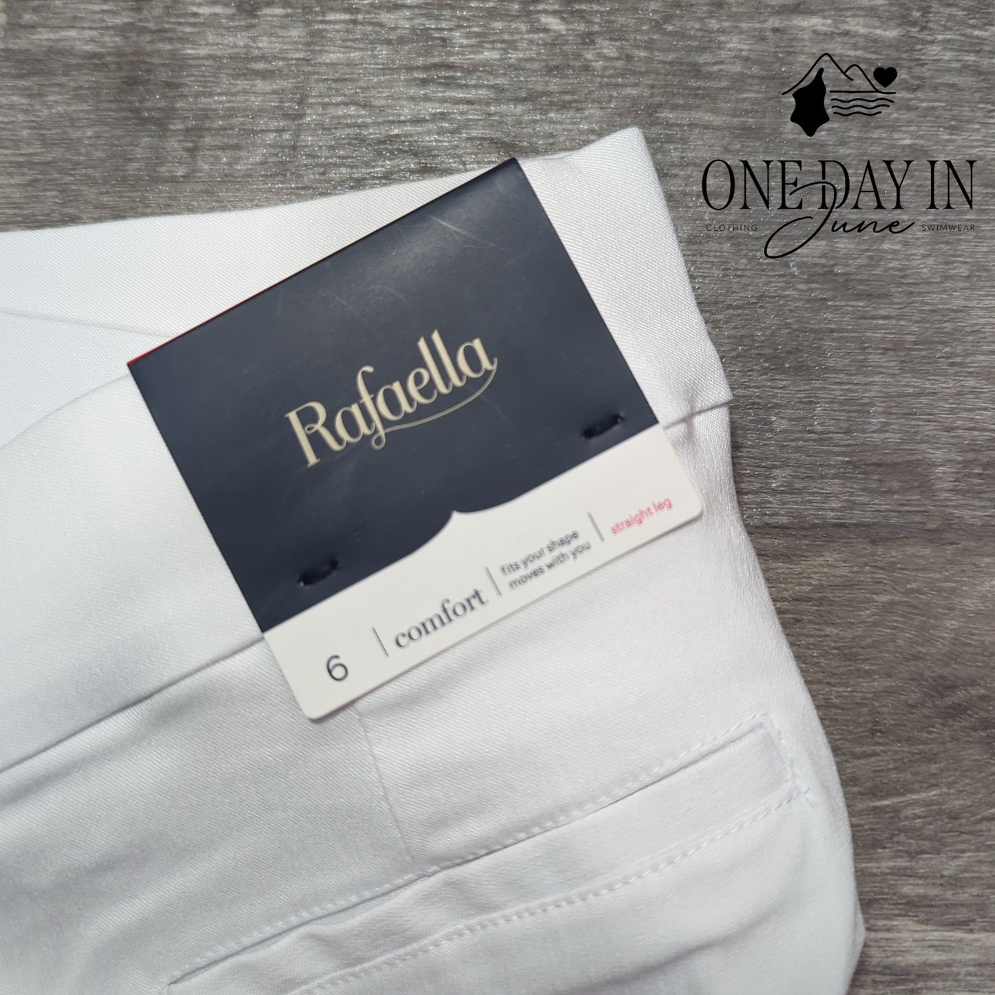 Rafaella Pull On Comfort Straight Leg Pants Size 6