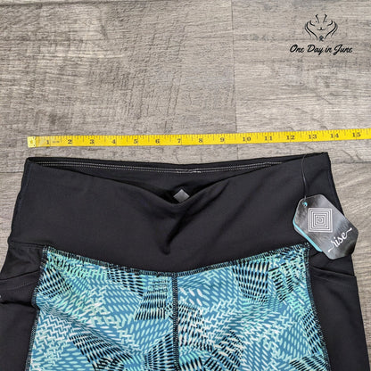 Rise LuLaRoe Activewear Capri Leggings Blue Geometric Print Pockets Size L