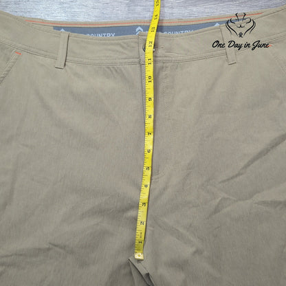 Free Country Cargo Shorts Size 40