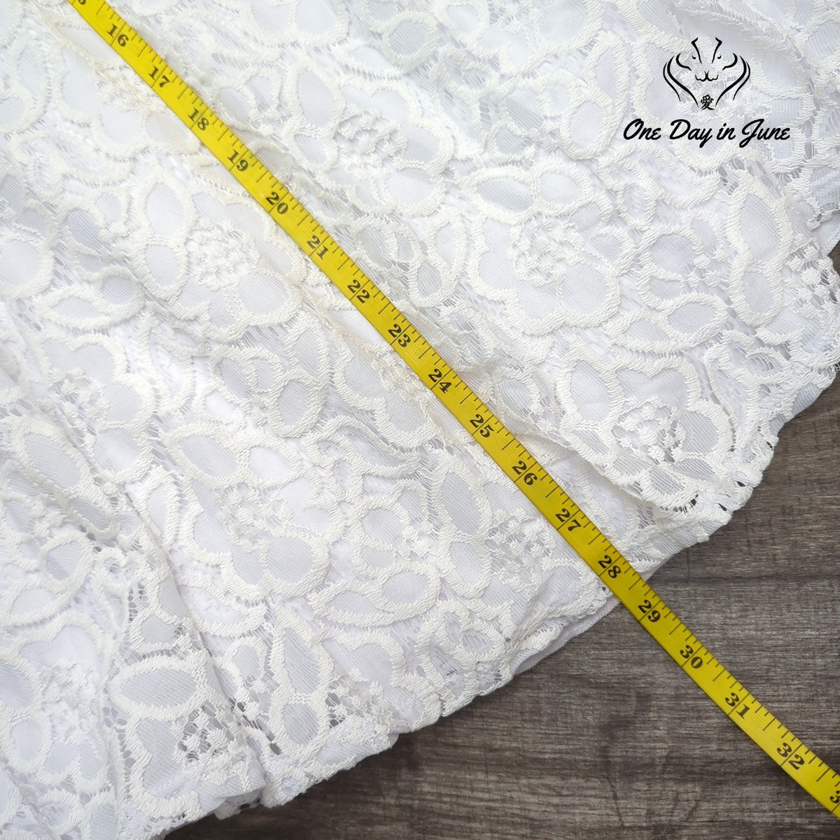 City Studio White Floral Lace Fit Flare Mini Dress Spaghetti Strap NWT Size 13