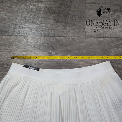 Gap Pleated Skort White Tennis Pickleball Athletic Skirt NWT Size L