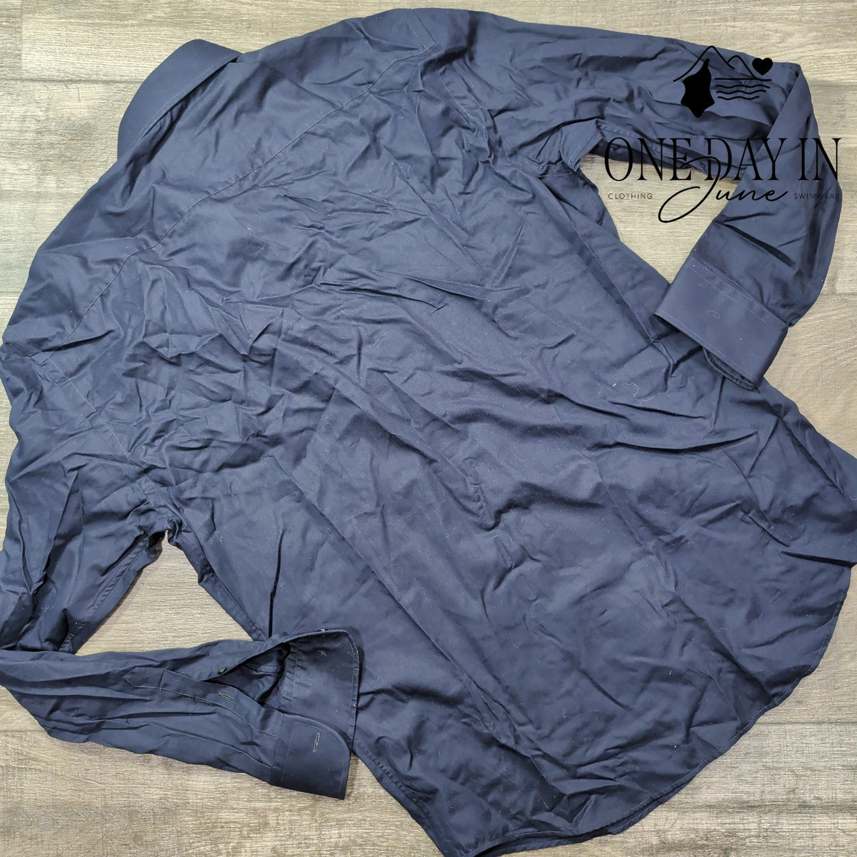Armani Collezioni Men's Dress Shirt Navy Blue Long Sleeve NWT Size 42 (16.5)