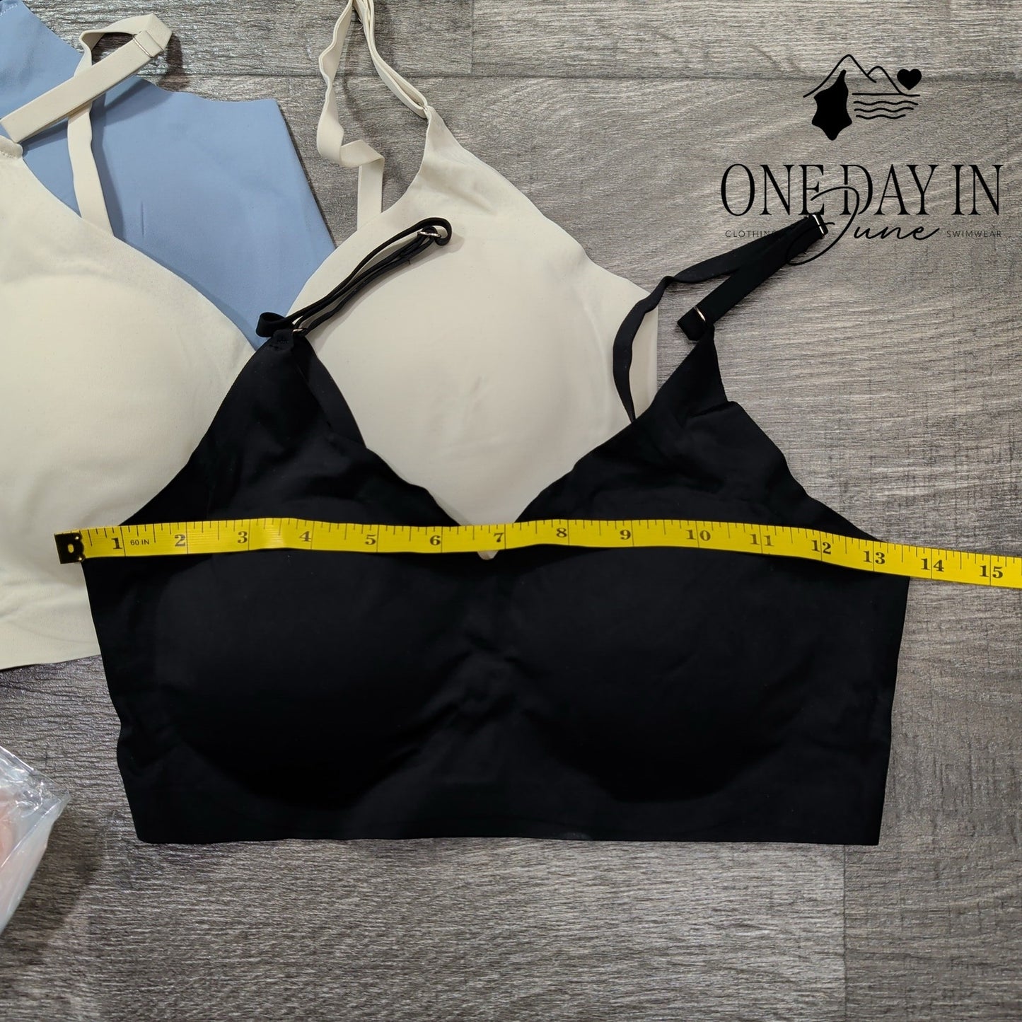 Aleumdr 3 Pack Light Weight T Shirt Bra Size M
