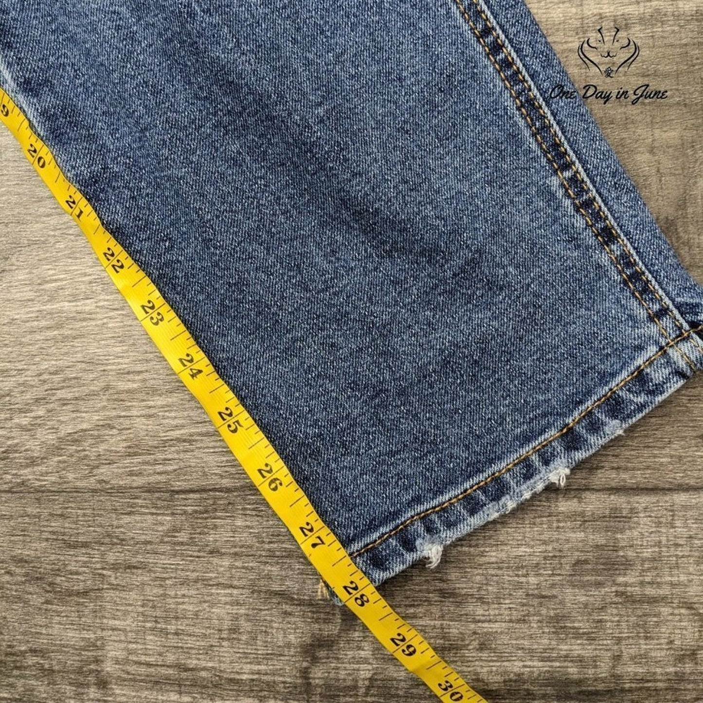 Arizona Jean Co. Juniors Highest Rise Curvy Mom Jeans Size 19