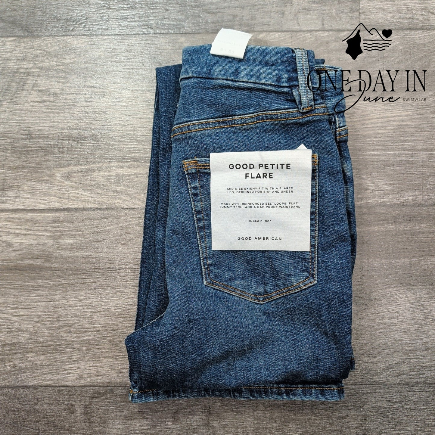 Good American Good Petite Flare Jeans Size 8 (29)