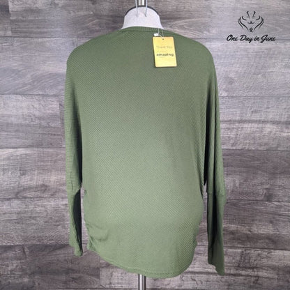 Amzbrly Ruched Ribbed Long Sleeve Top