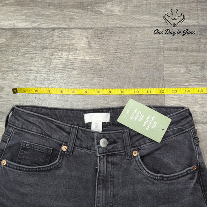 H&M Straight Leg Curvy Fit Jeans Size 8
