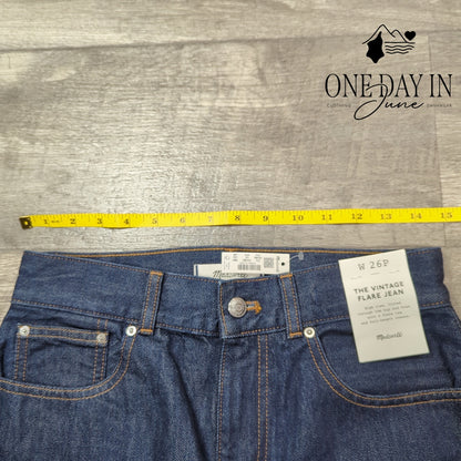 Madewell Petite The Vintage Flare Jeans Size 2P (26P)