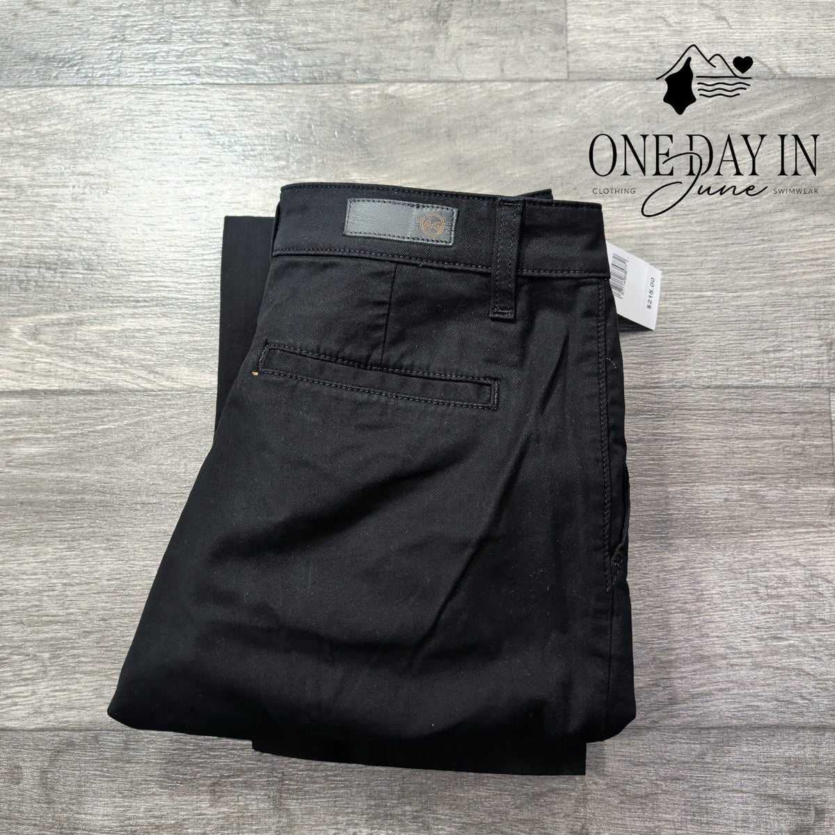AG Adriano Goldschmied The Layla Cropped Flare Trouser Pants Black NWT Size 4