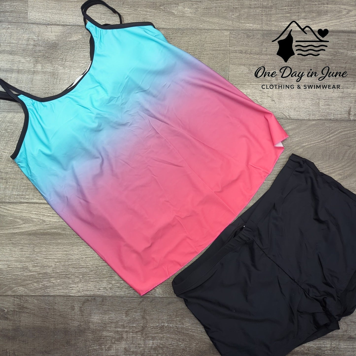 Urchics Ombre Boyshort Tankini Swimsuit Size XL