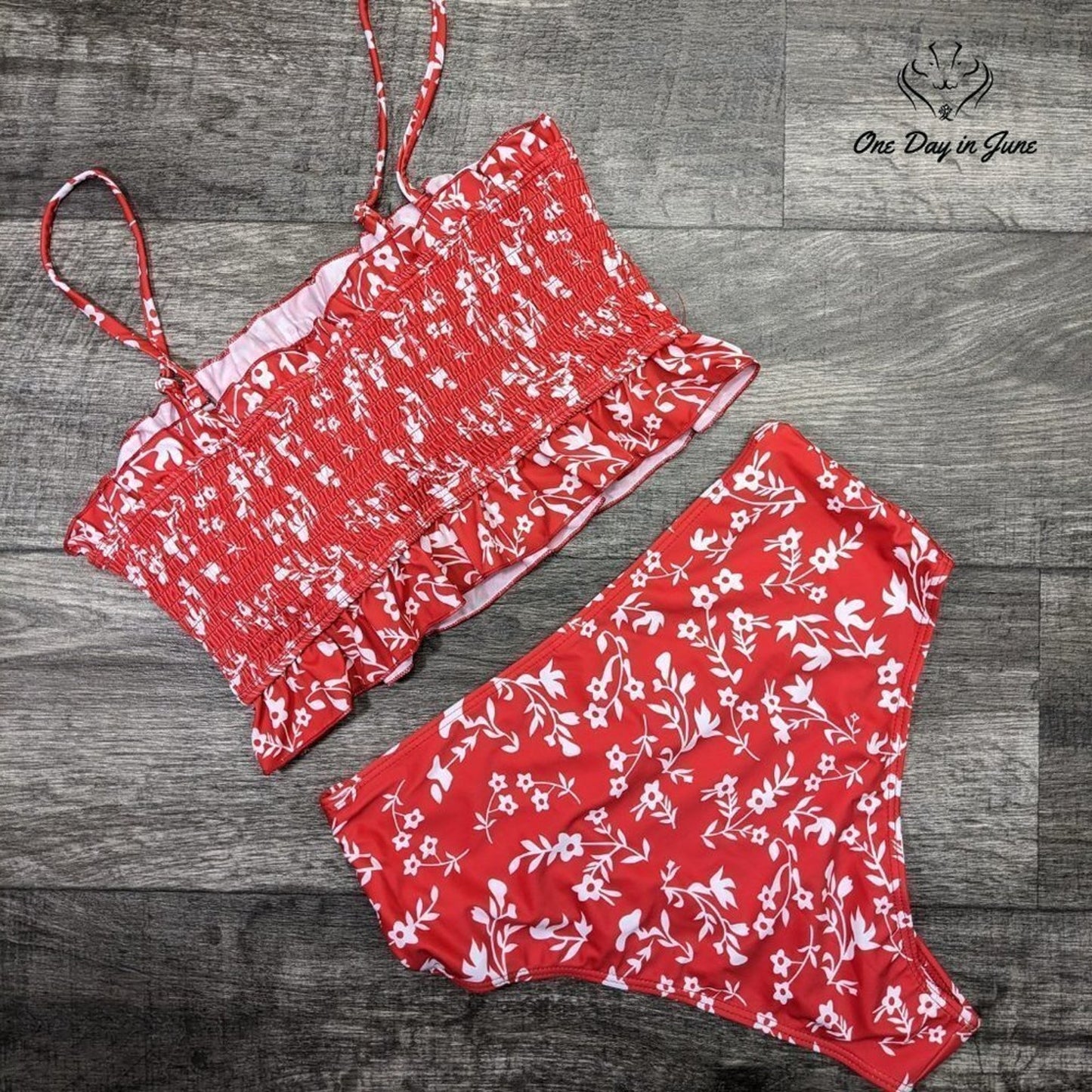 Moshengqi Bandeau Smocked Bikini Swimsuit Size S