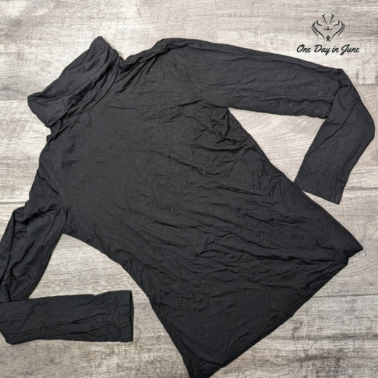 Trendy Queen Long Sleeve Turtle Neck Top Size L