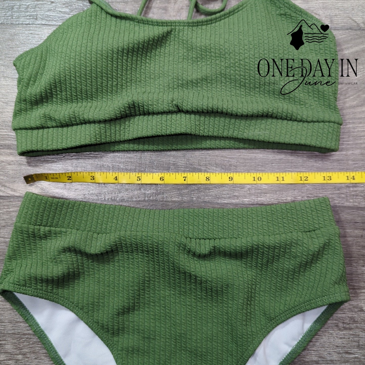 Aleumdr Textured Crop Bikini Swimsuit Size M