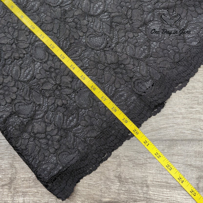 Willi Smith Layered Lace Mini Skirt Size 2