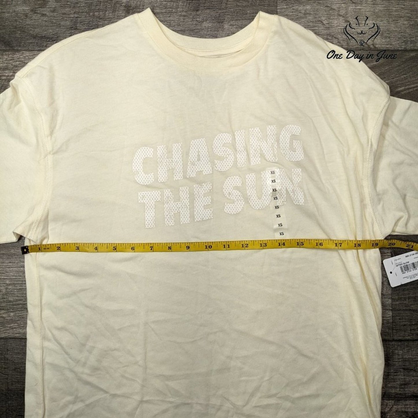 Flirtitude Juniors Chasing the Sun Tee Shirt Top Size XS