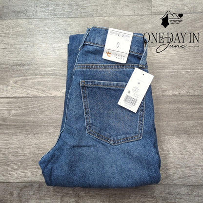 True Craft Distressed High Rise STraight Jeans Size 0