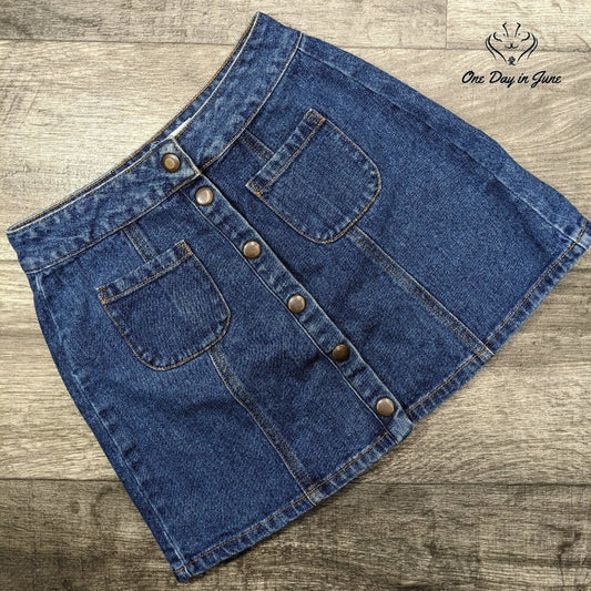 Bullhead Snap Front Denim Mini Skirt Size 25 (2)