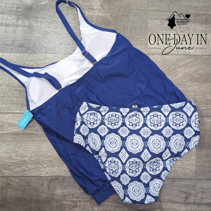 Yonique Blouson Tankini Swimsuit Size L