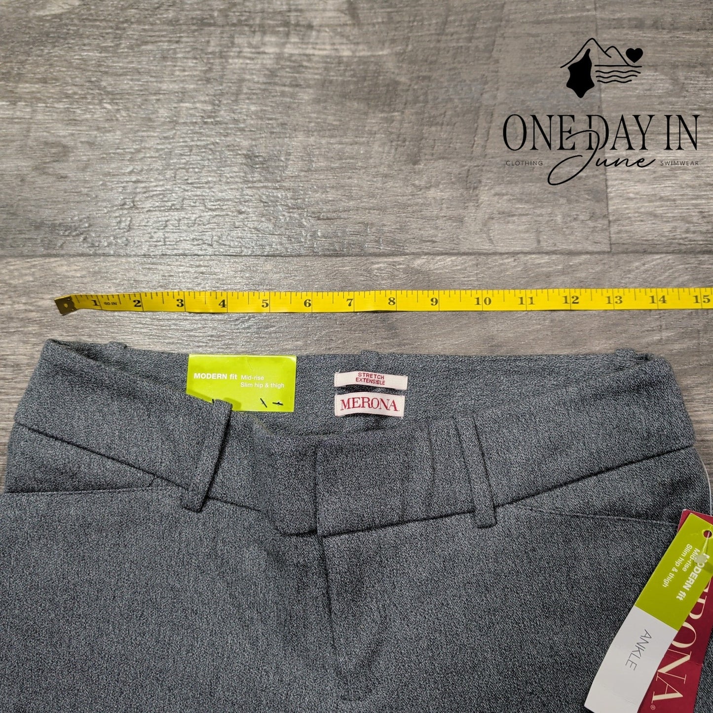 Merona Modern Fit Ankle Pants Size 2