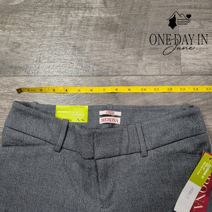 Merona Modern Fit Ankle Pants Size 2