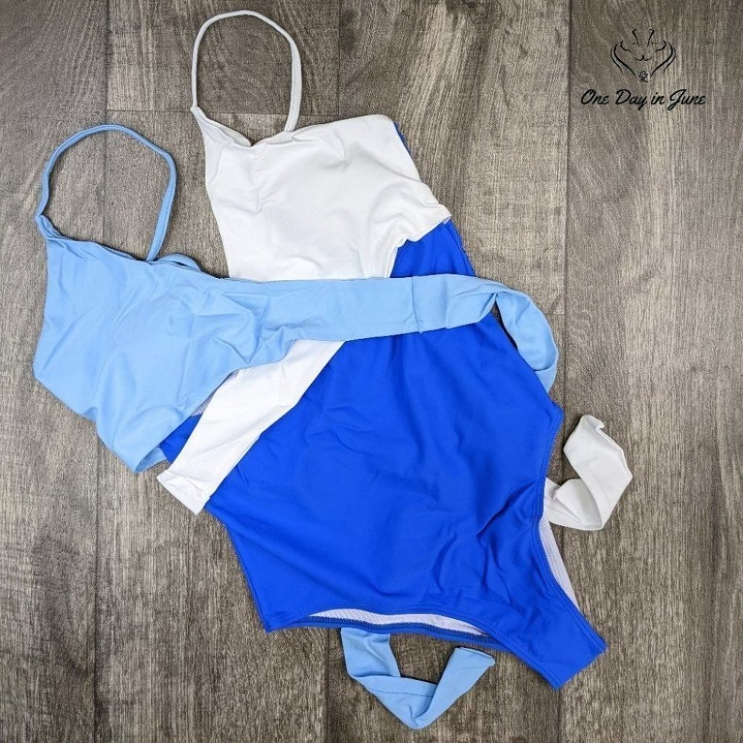 Meyeeka Deep V Neck Wrapped One Piece Swimsuit Size 2XL