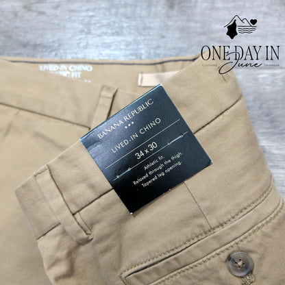 Banana Republic Lived In Chino Size 34X30